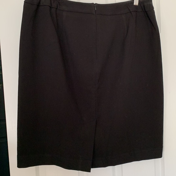 🌺TALBOTS TWEED FRONT SKIRT🌺 - Picture 3 of 5